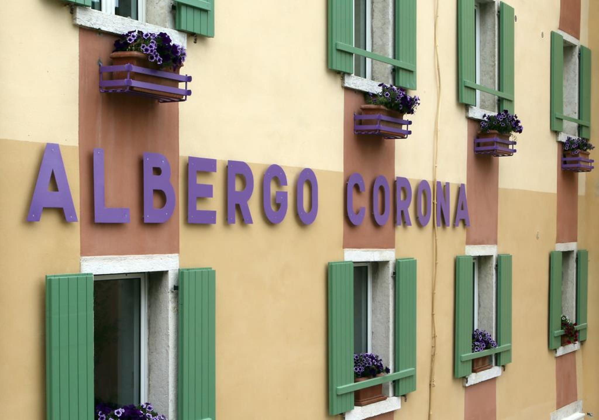 Hotel Corona Spiazzi Di Caprino Esterno foto